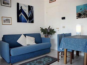 A Casa Di Marta Bed & Breakfast 3*
