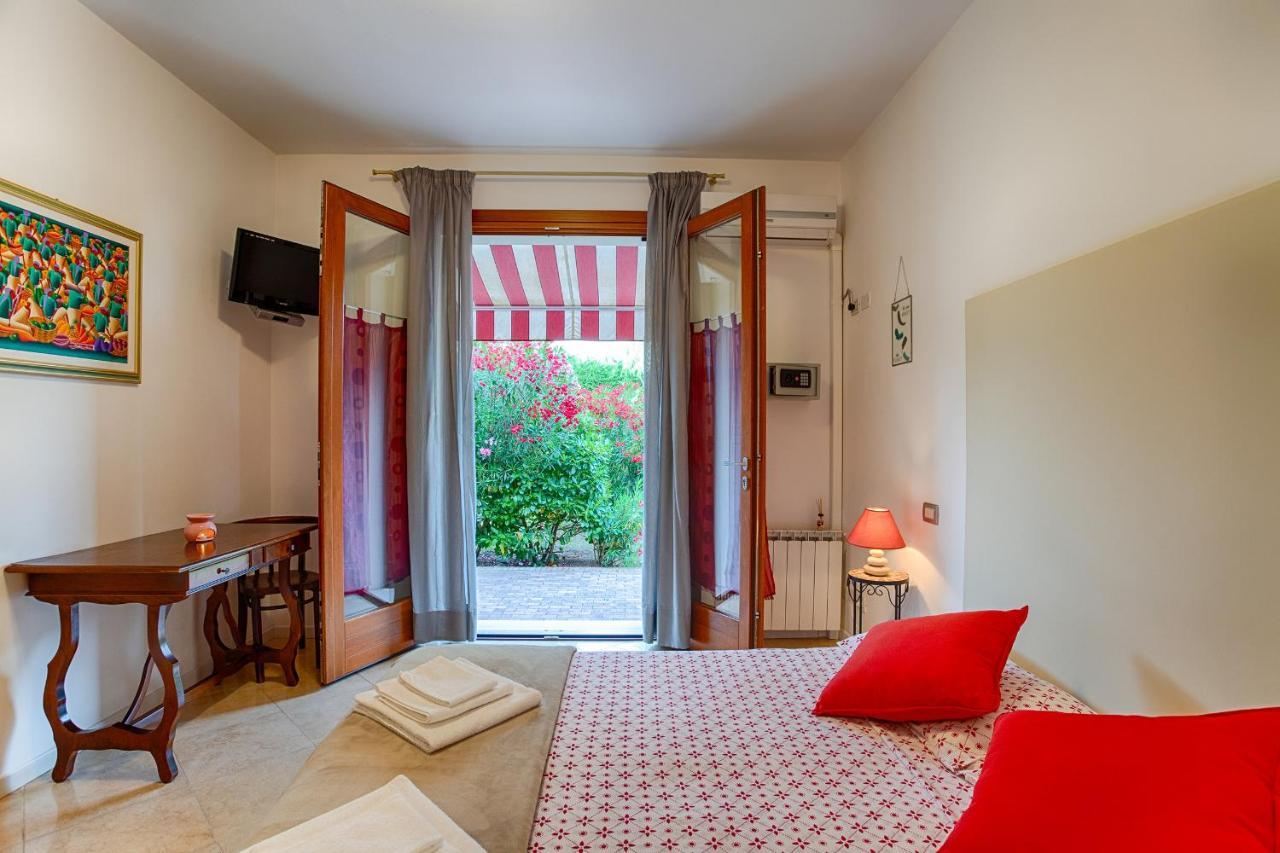 A Casa Di Marta Bed & Breakfast 3*